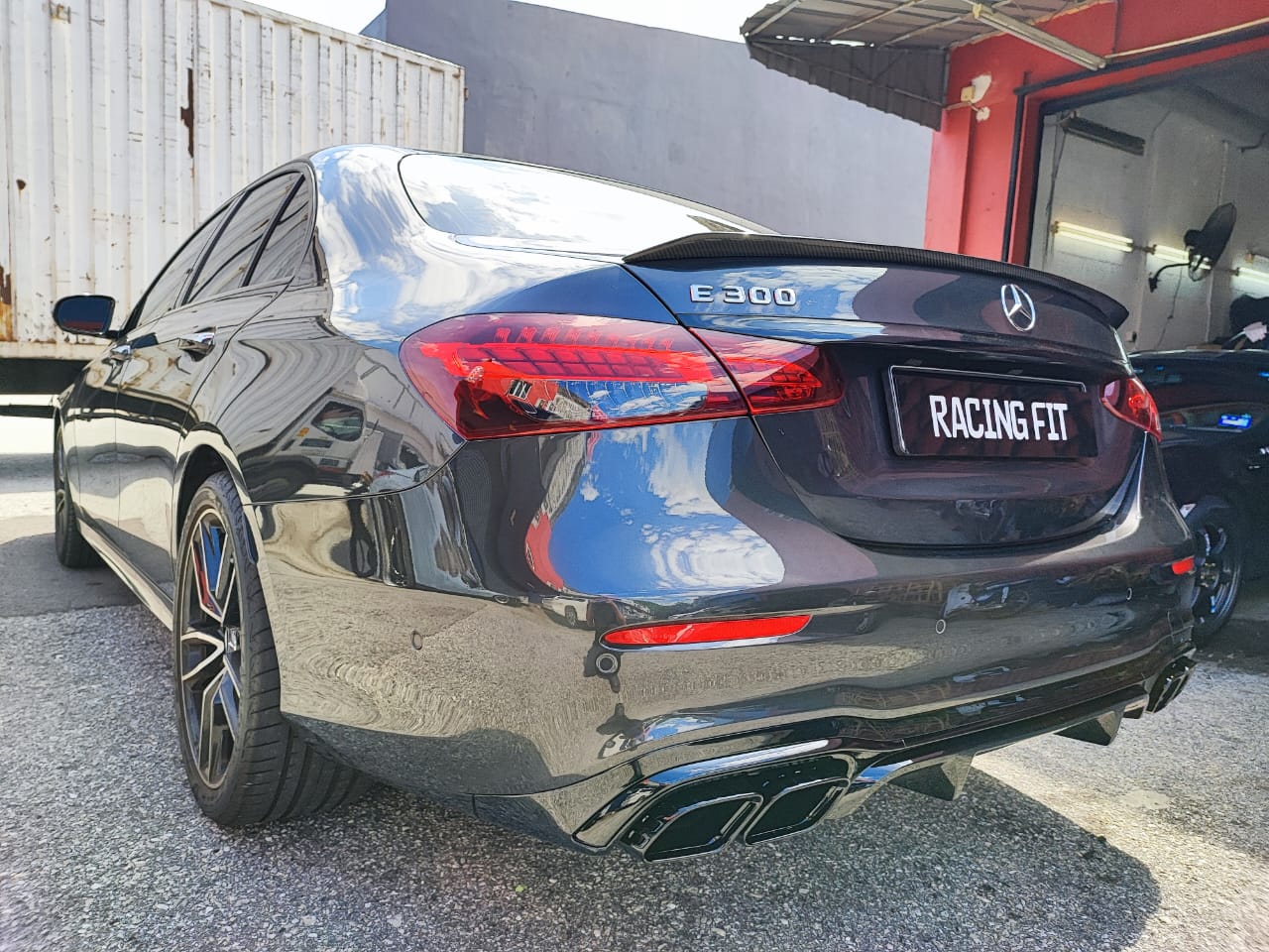 w213 E63S FACELIFT BODYKIT CONVERSION